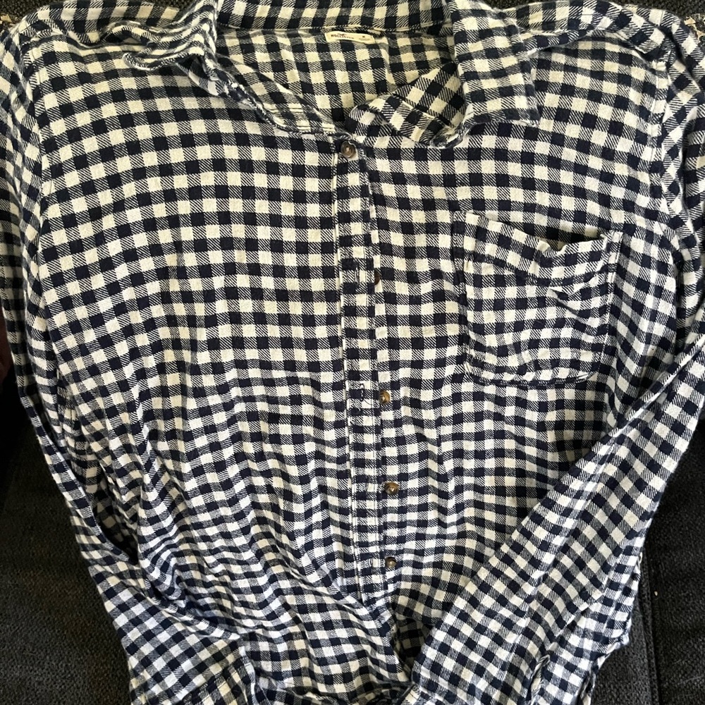 Hollister black and white flannel